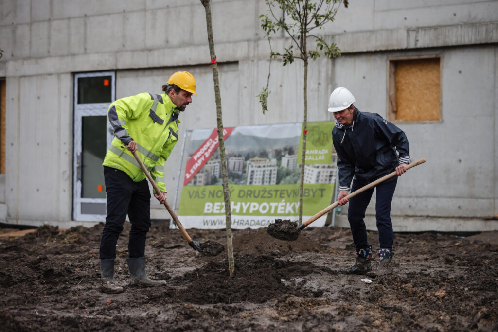 zahrada gallas liberec 22052025 tisk 04