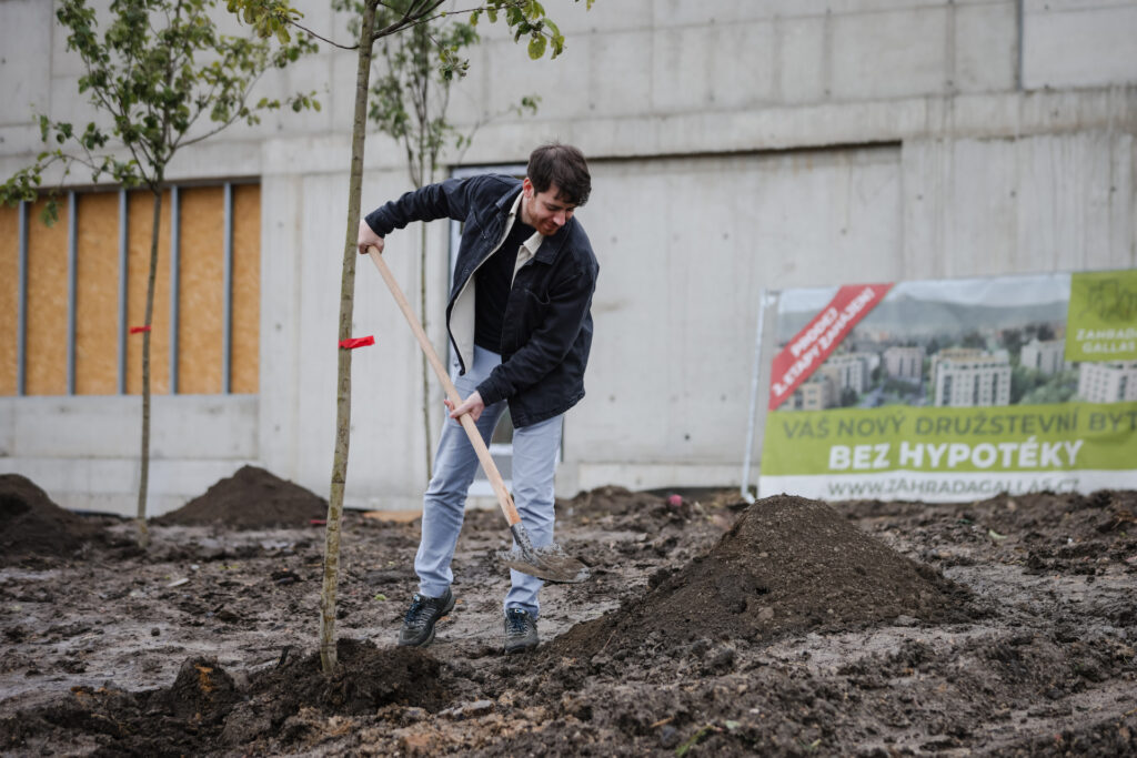 zahrada gallas liberec 22052025 tisk 07