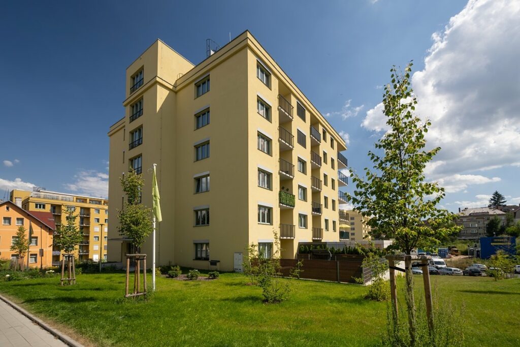 Z22103 2025 08 00045